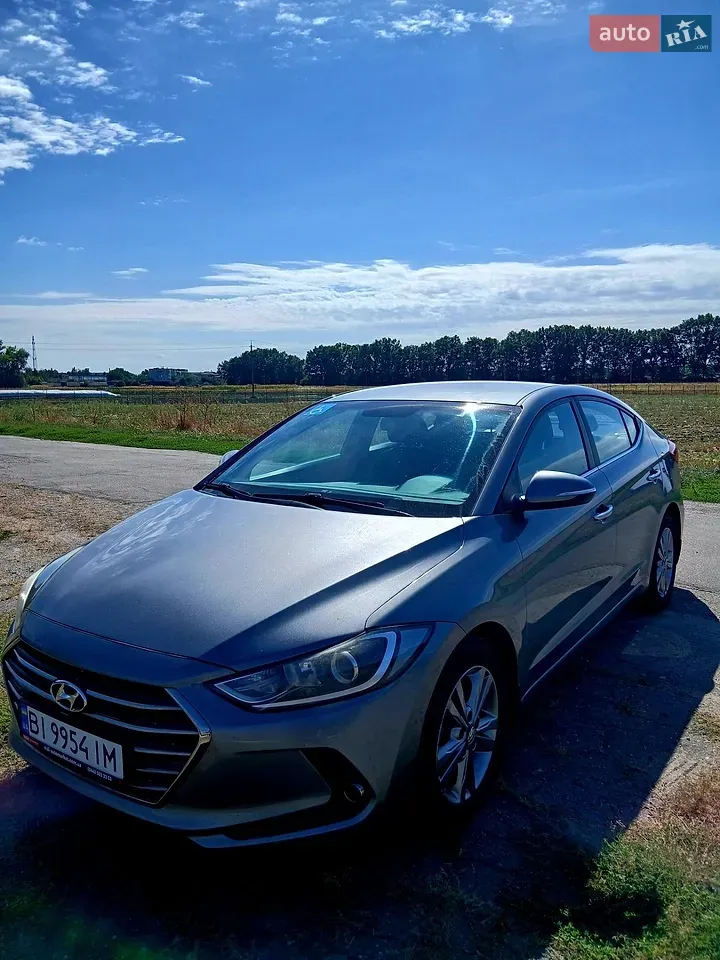 Hyundai Elantra 2018 photo 2