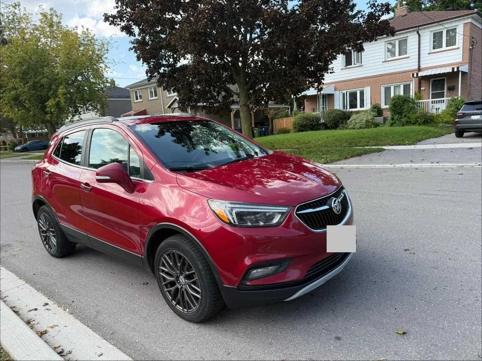 Buick Encore 2018 photo 2