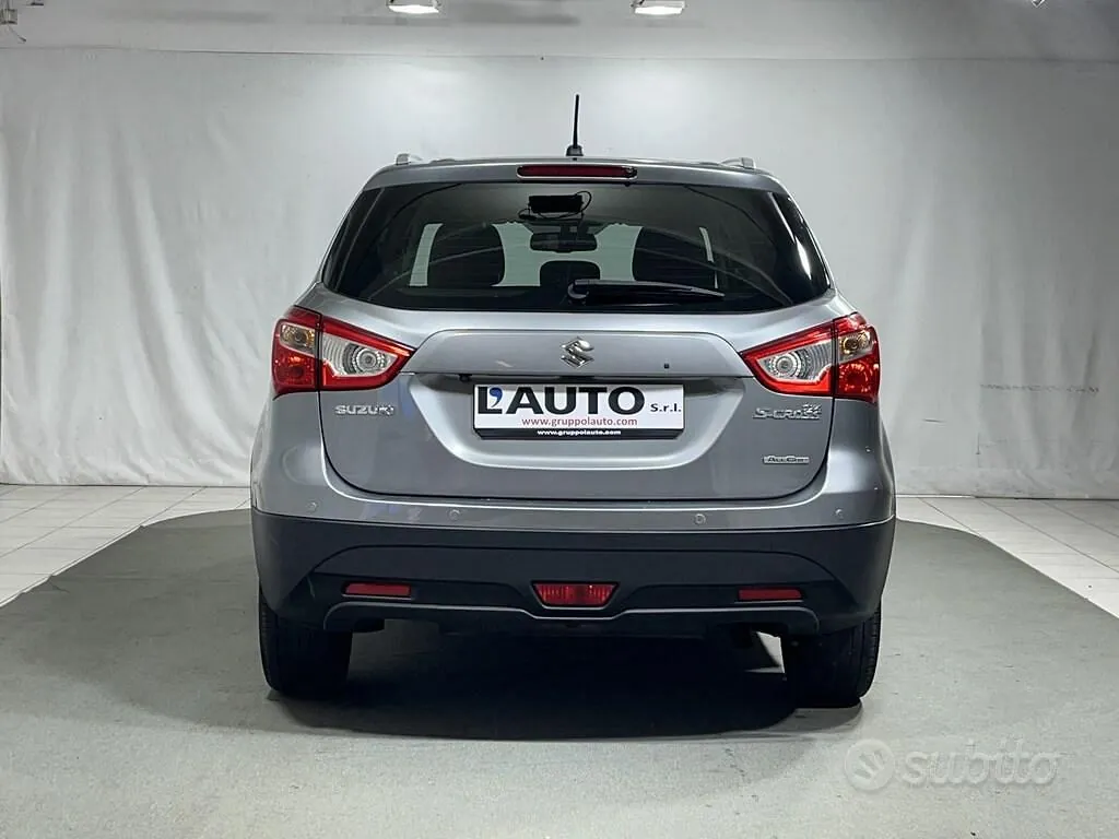 Suzuki S-Cross 2015 photo 4