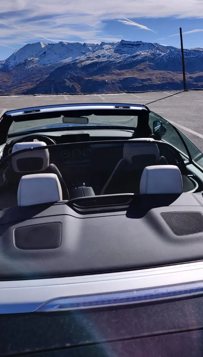 Mercedes-Benz C-Class 2019 photo 2