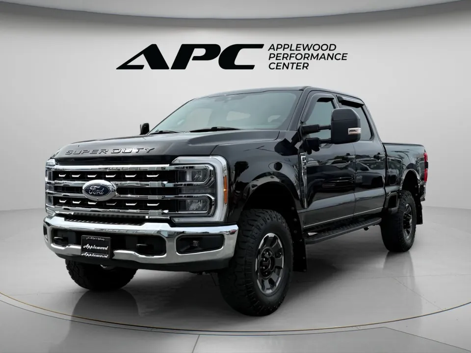 Ford F350 2024 photo 2