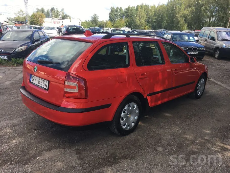 Skoda Octavia 2007 photo 3