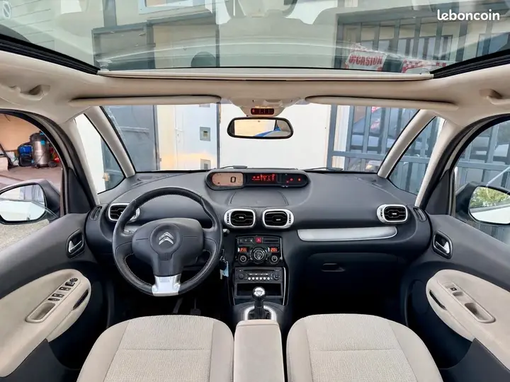 Citroen C3 Picasso 2015 photo 5