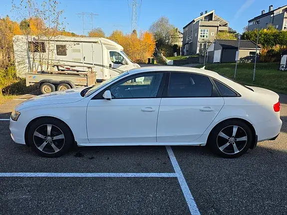 Audi A4 2013 photo 3