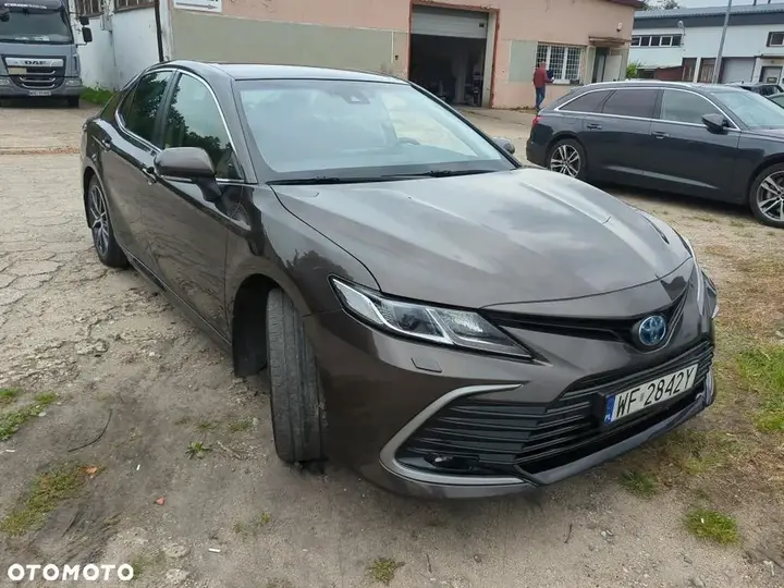 Toyota Camry 2023 photo 2