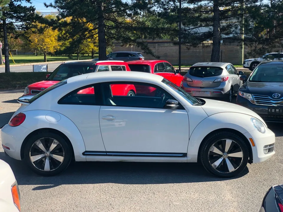 Volkswagen Beetle 2012 photo 5