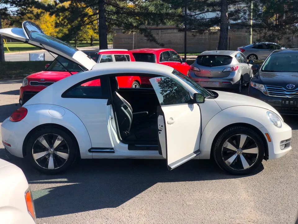 Volkswagen Beetle 2012 photo 4