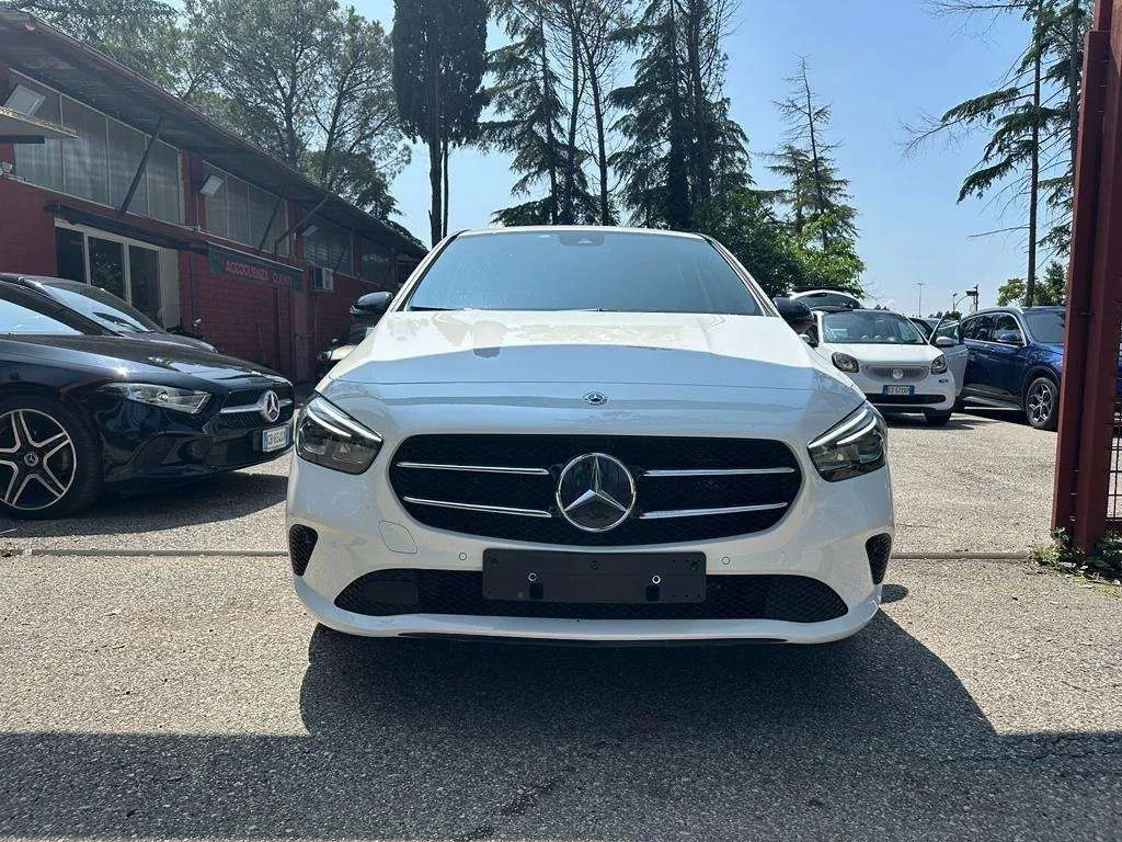 Mercedes-Benz B-Class 2019 photo 3