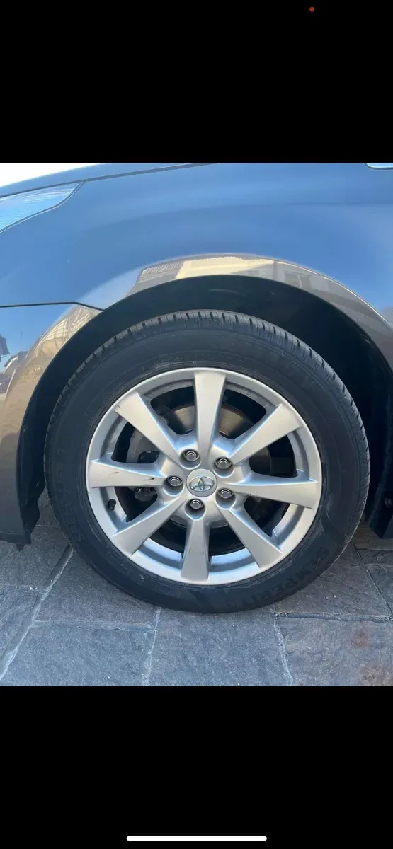 Toyota Avensis 2009 photo 3