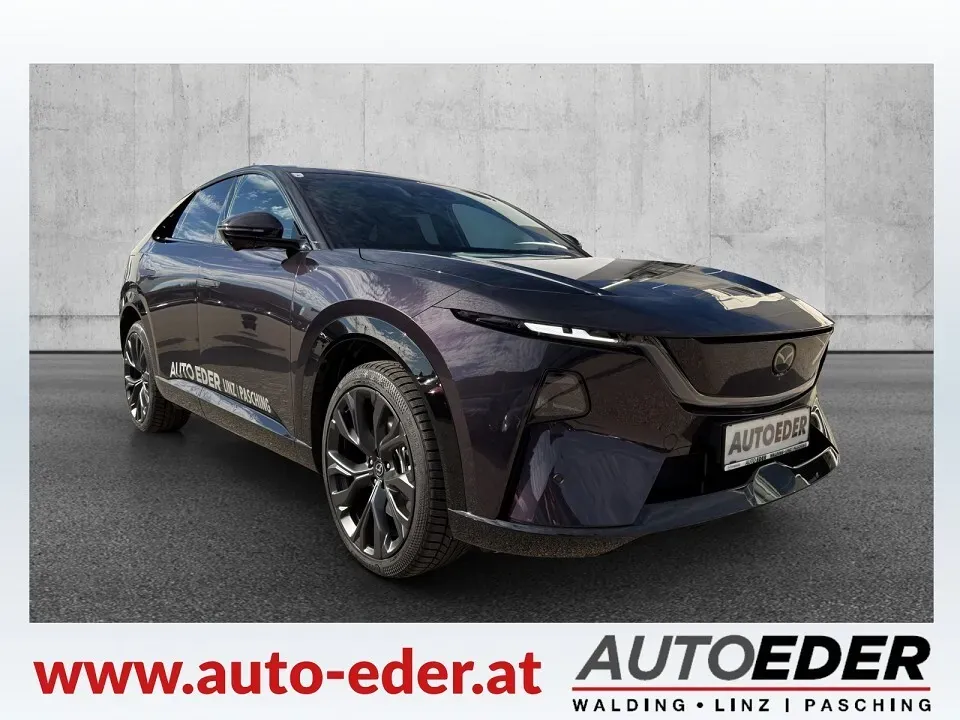 Mazda Cx-6E