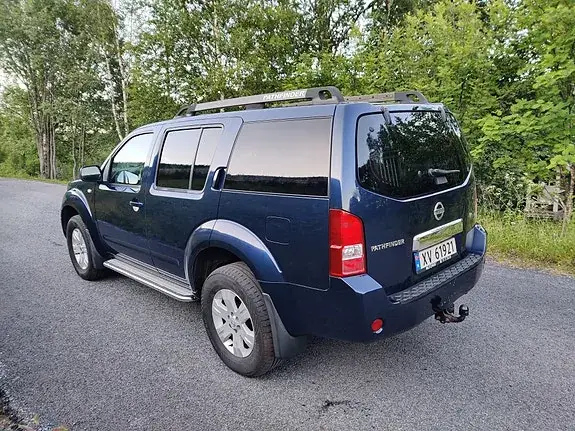 Nissan Pathfinder 2006 photo 3