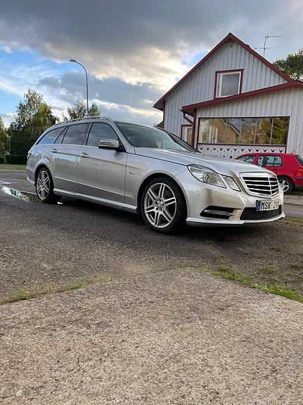 Mercedes-Benz E350