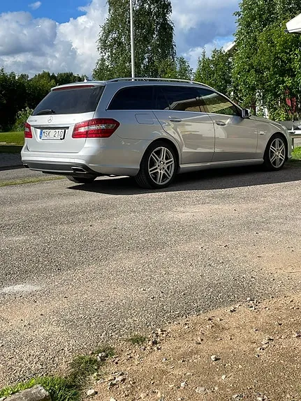 Mercedes-Benz E350 2012 photo 2