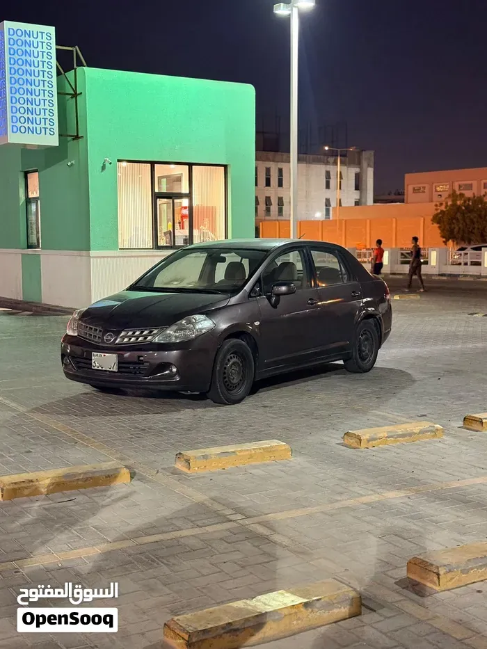 Nissan Tiida 2008 photo 5