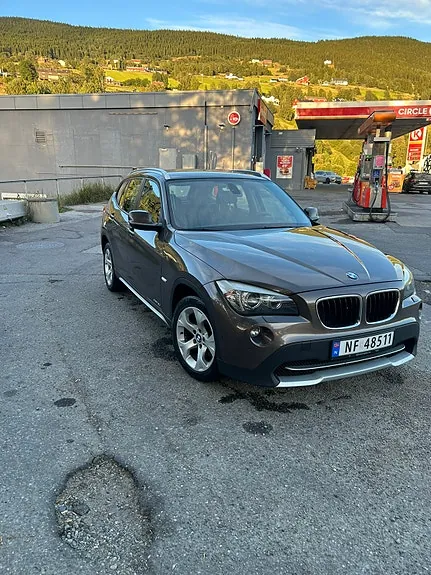 BMW X1 2011 photo 2