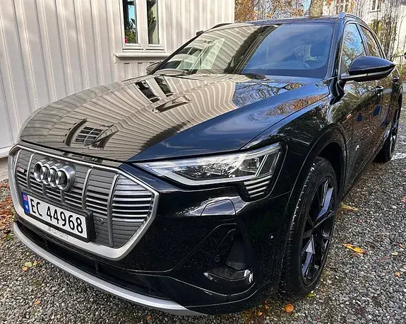 Audi E-Tron 2020 photo 2