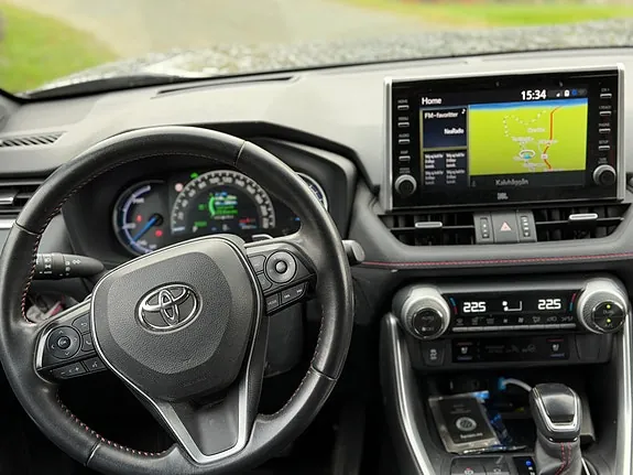 Toyota Rav4 2021 photo 3