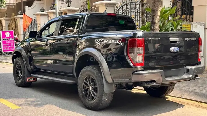 Ford Raptor 2021 photo 2