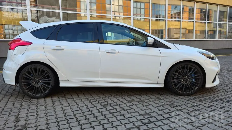 Ford Focus Rs 2016 photo 3