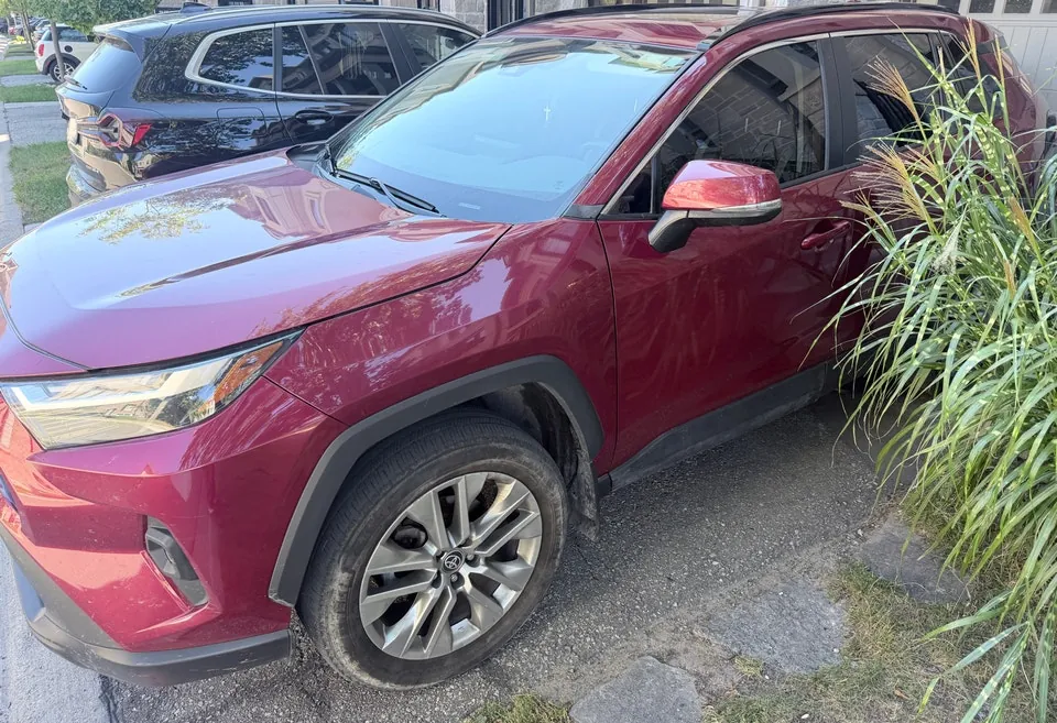 Toyota Rav4 2024 photo 3