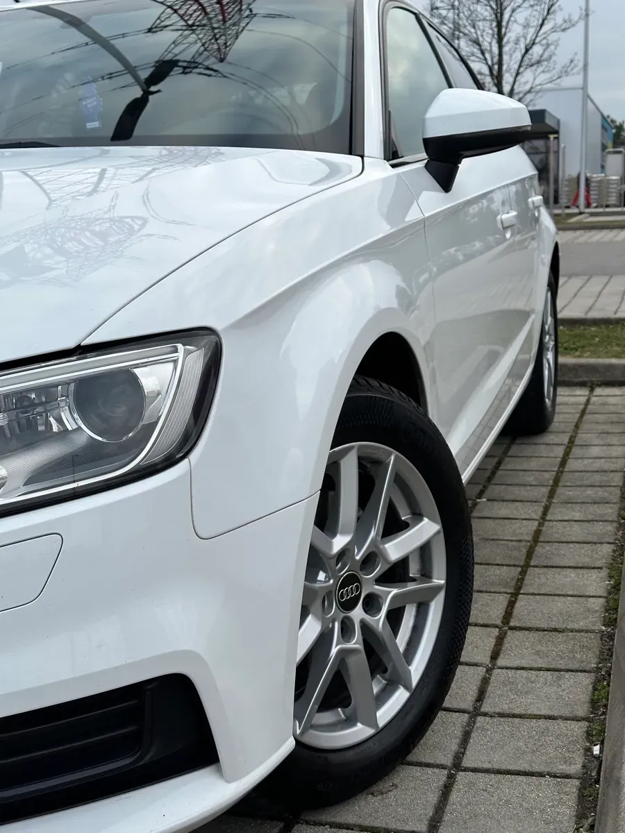 Audi A3 2016 photo 3