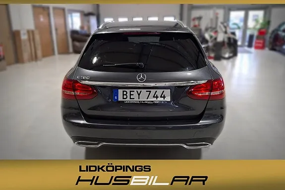 Mercedes-Benz C180 2015 photo 5