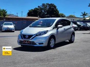 Nissan Note 2016 photo 4