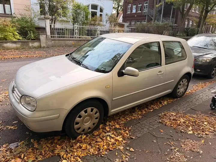 Volkswagen Golf 4