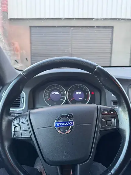 Volvo V60 2013 photo 3