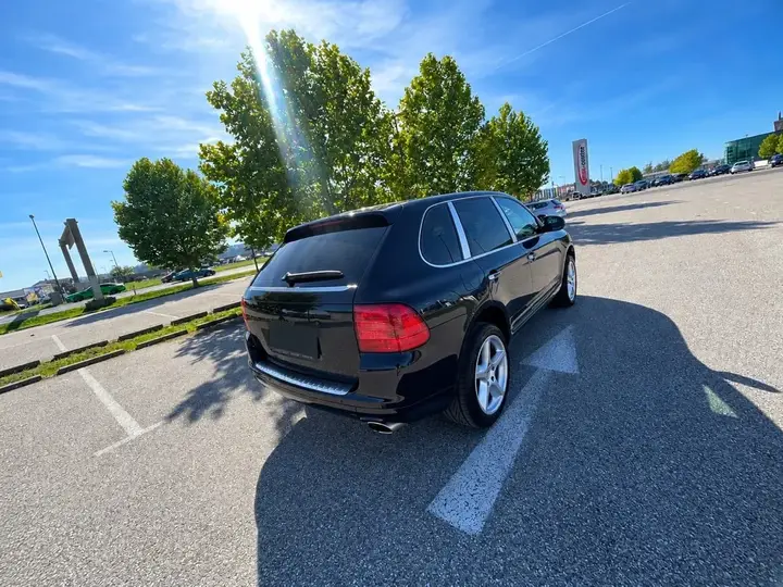 Porsche Cayenne 2005 photo 3
