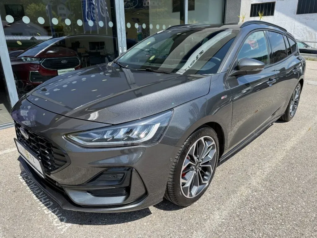 Ford Focus 2025 photo 3