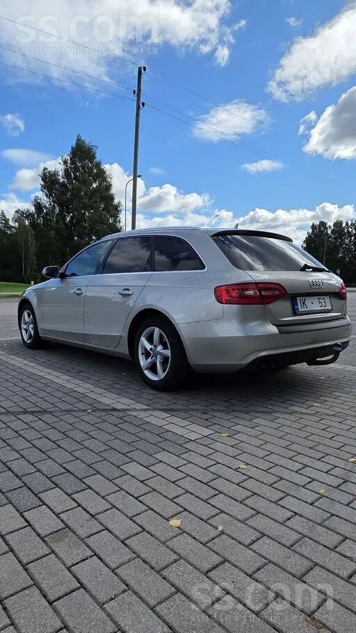 Audi A4 2012 photo 3