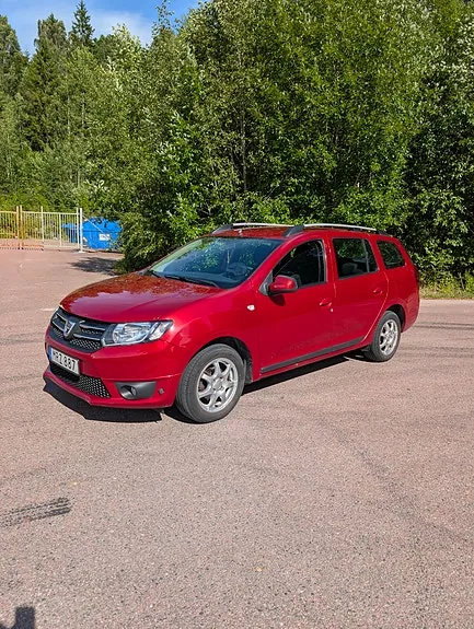 Dacia Logan 2015 photo 2