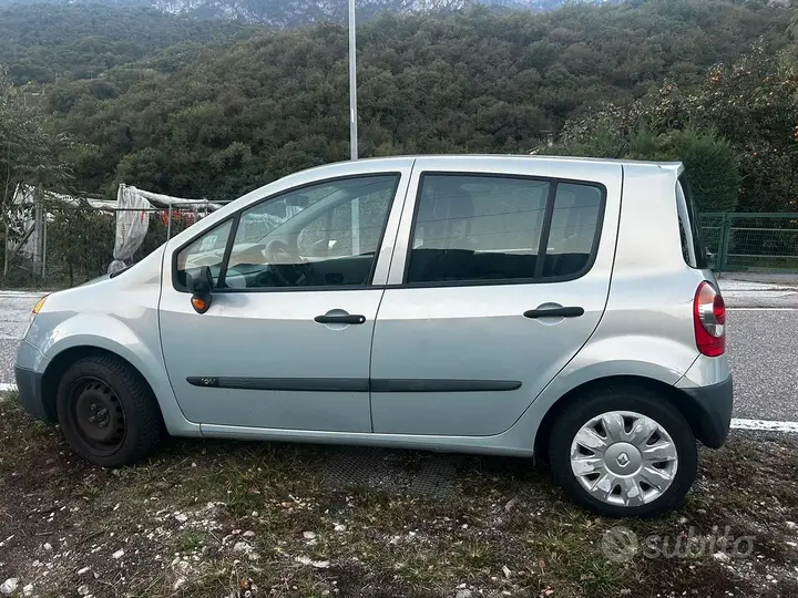 Renault Modus 2006 photo 3
