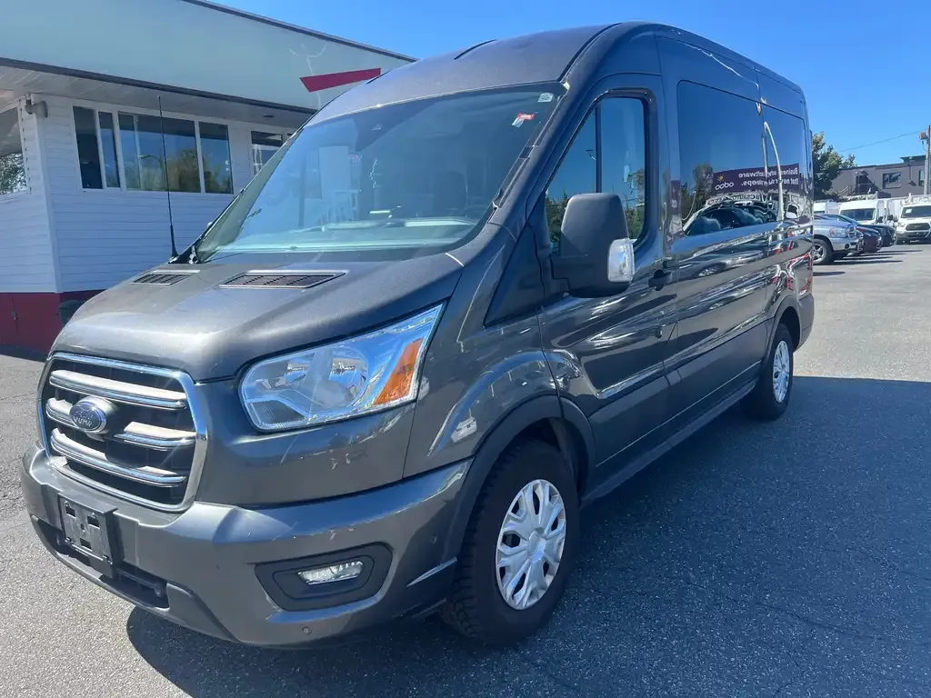 Ford Transit Passenger Wagon 2020 photo 2