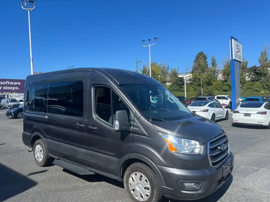 Ford Transit Passenger Wagon 2020 photo 3