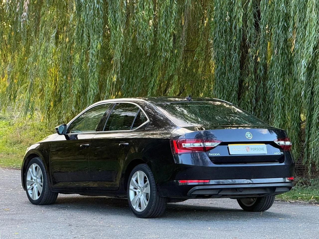 Skoda Superb 2017 photo 3