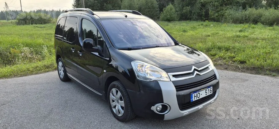 Citroen Berlingo 2011 photo 2