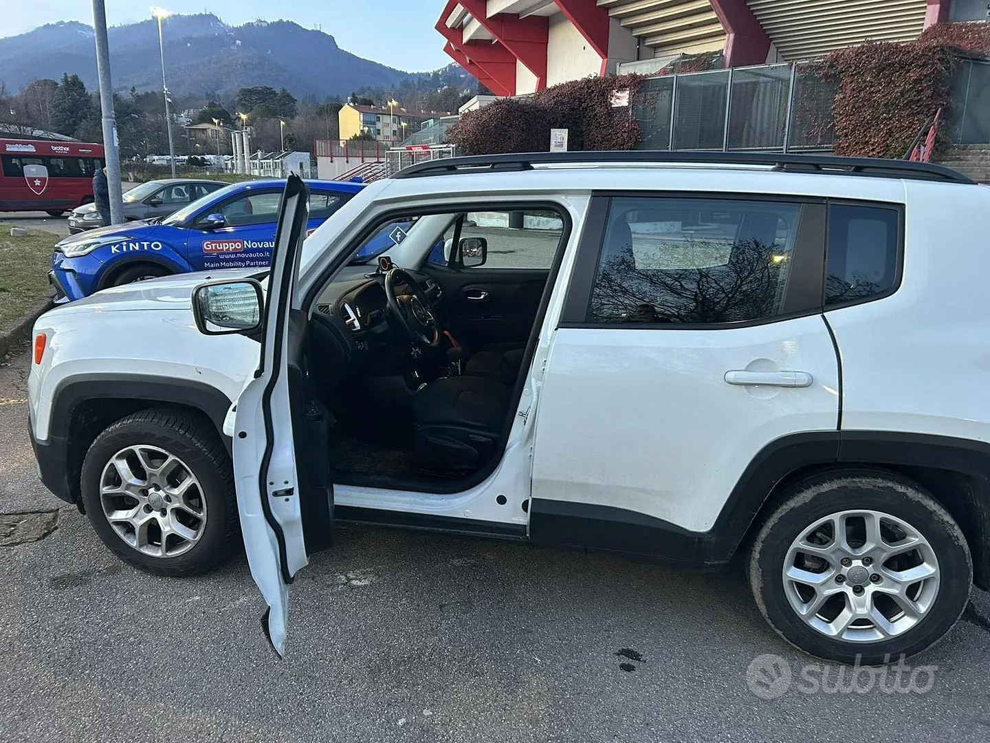 Jeep Renegade 2016 photo 2