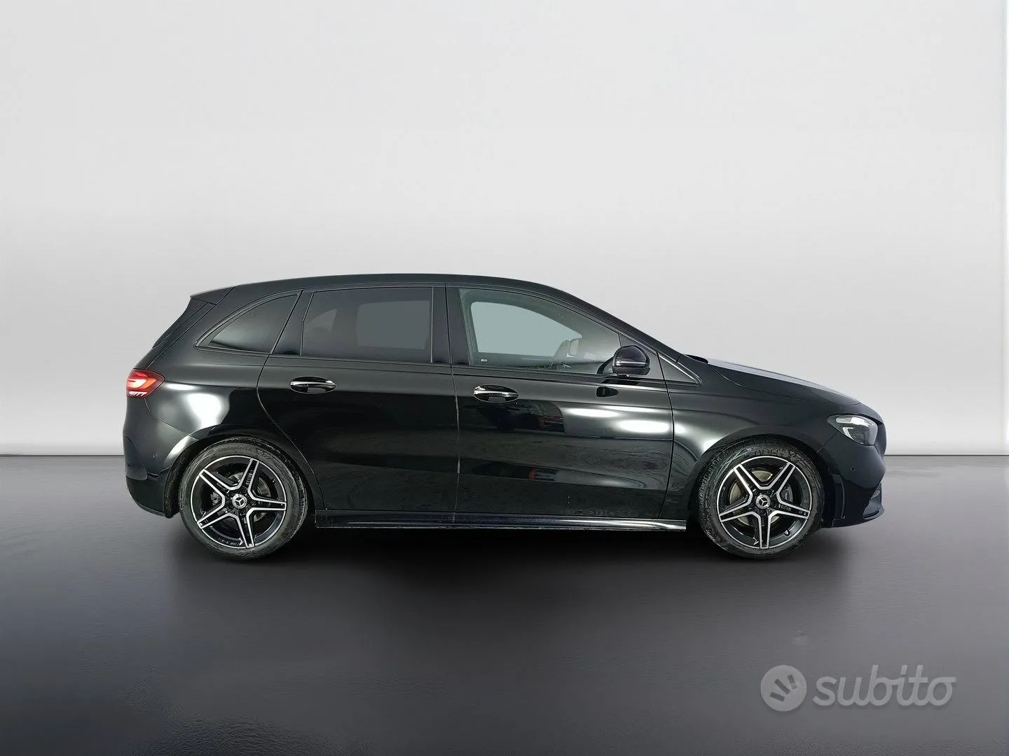 Mercedes-Benz W247 2023 photo 3