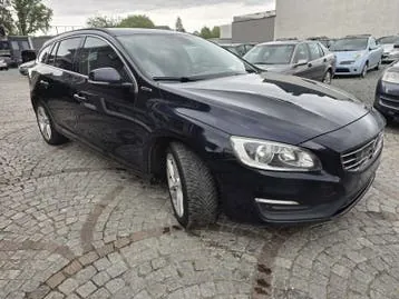 Volvo V60 2017 photo 2