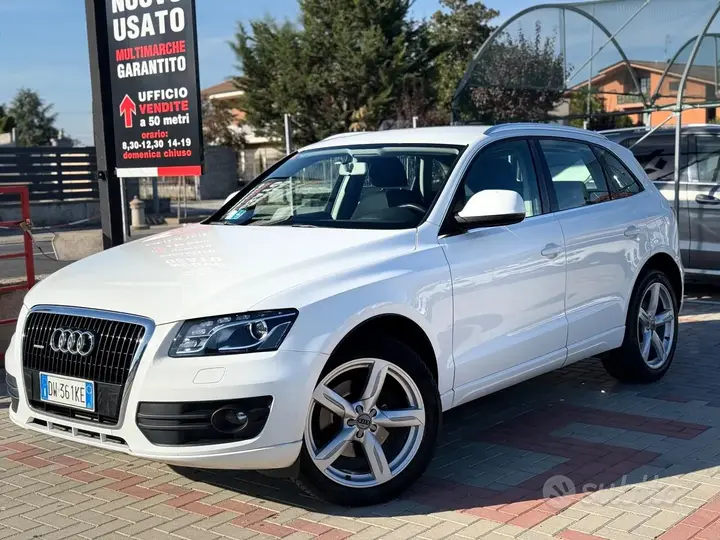 Audi Q5 2009 photo 2