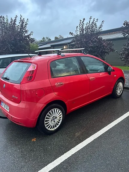 Fiat Grande Punto 2007 photo 4
