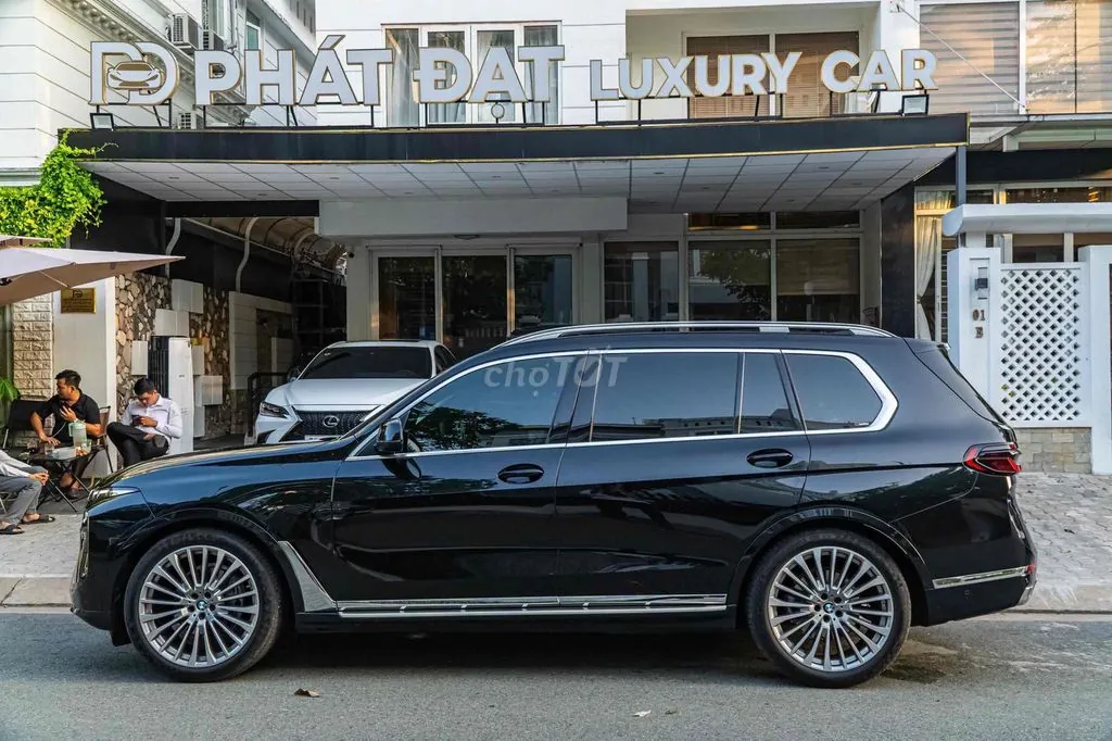 BMW X7 2024 photo 3