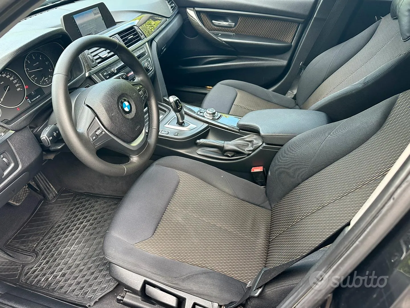 BMW 330D 2013 photo 5