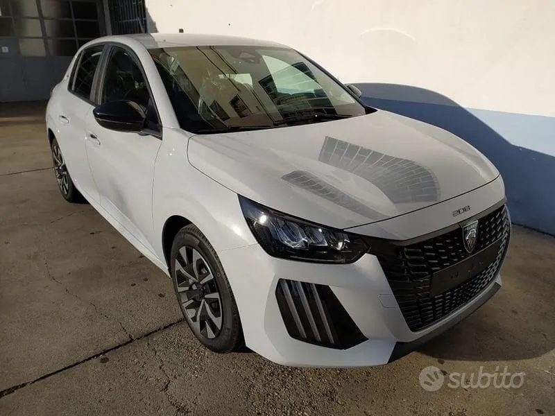 Peugeot 208 2025 photo 5