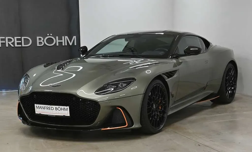 Aston Martin Dbs