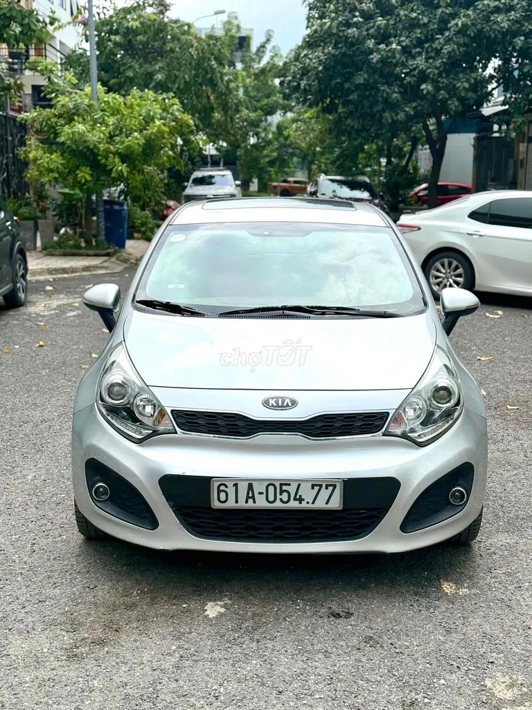 Kia Rio 2012 photo 3