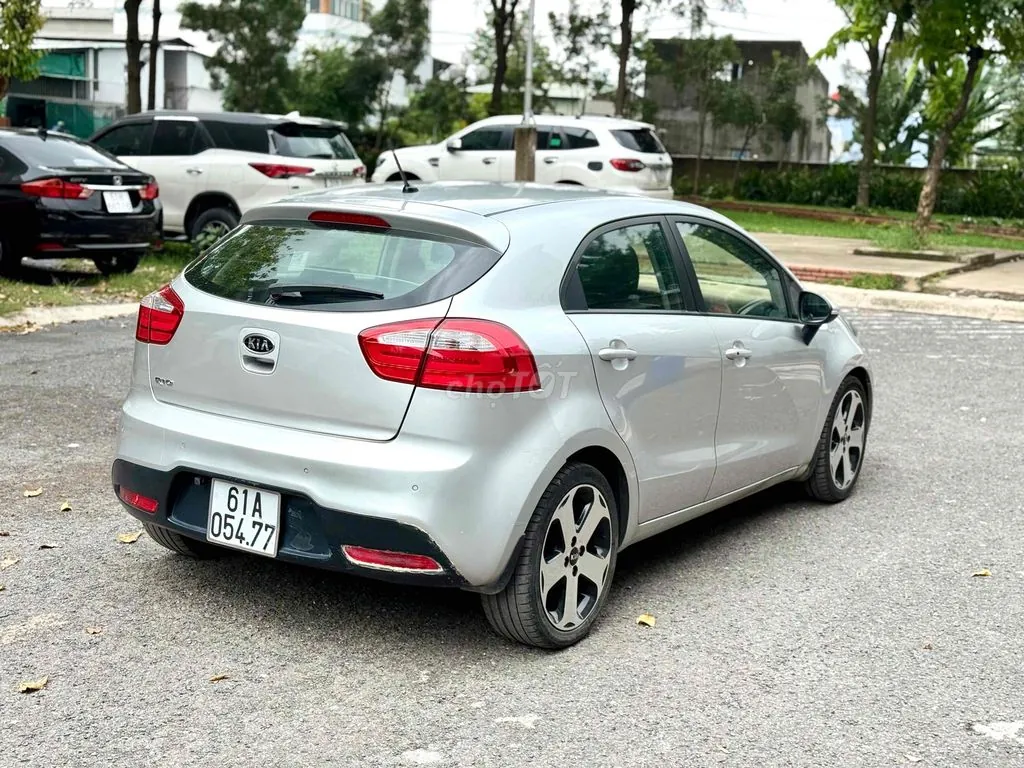 Kia Rio 2012 photo 4