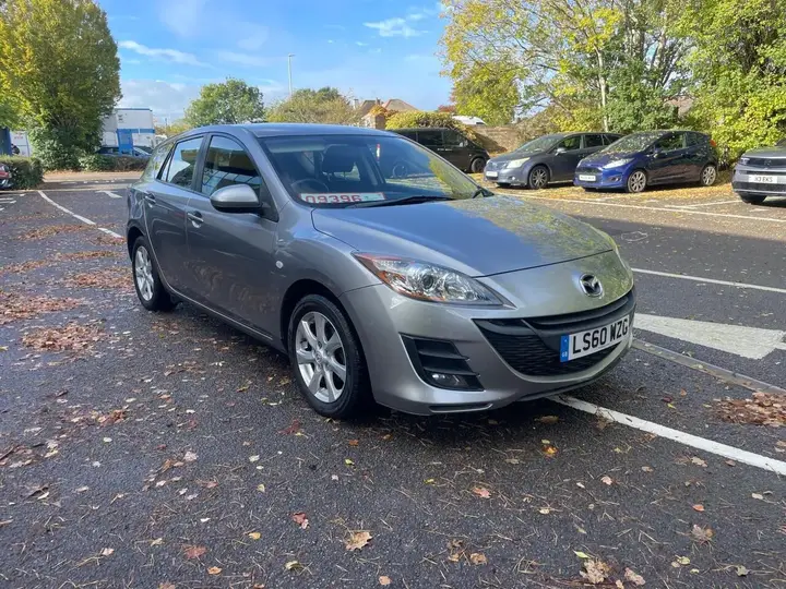 Mazda Mazda3 2010 photo 2